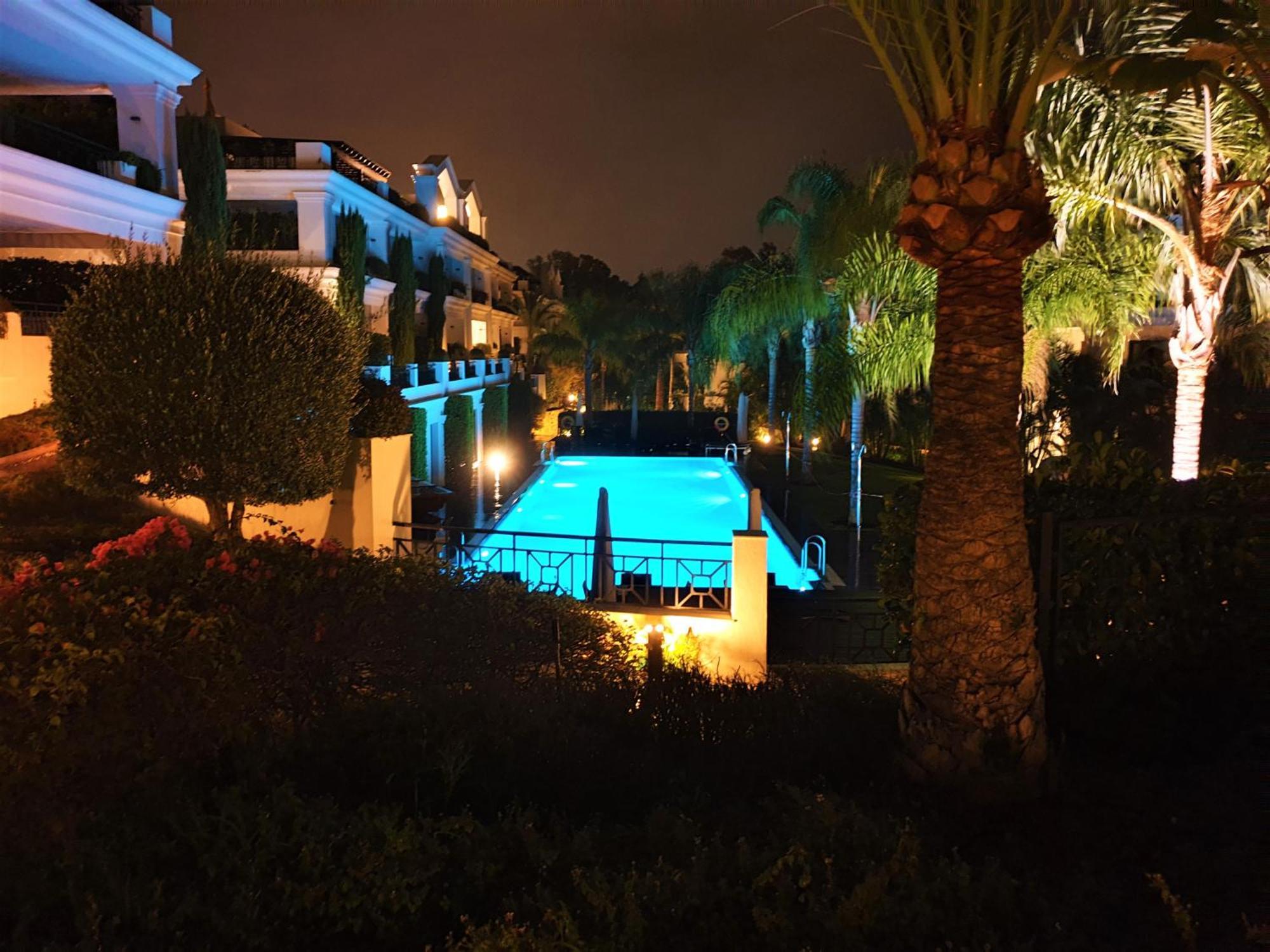 Luxury Apartment Frontal To The Sea In Estepona Doncella Beach Εξωτερικό φωτογραφία