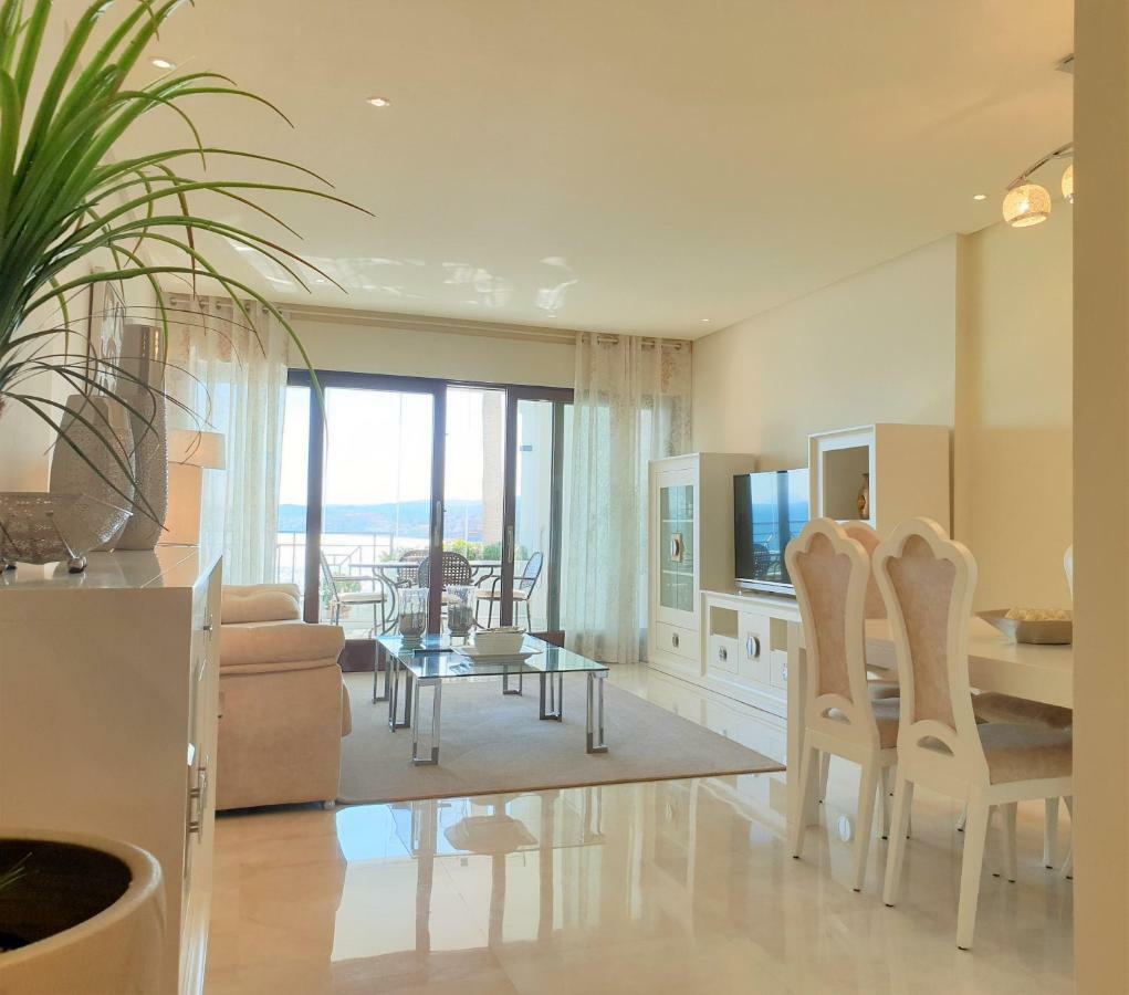 Luxury Apartment Frontal To The Sea In Estepona Doncella Beach Εξωτερικό φωτογραφία