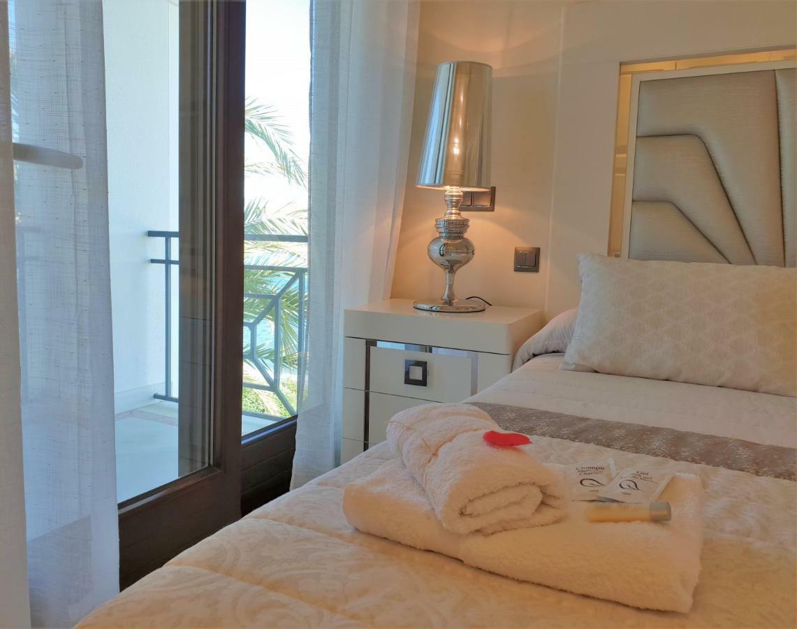 Luxury Apartment Frontal To The Sea In Estepona Doncella Beach Εξωτερικό φωτογραφία