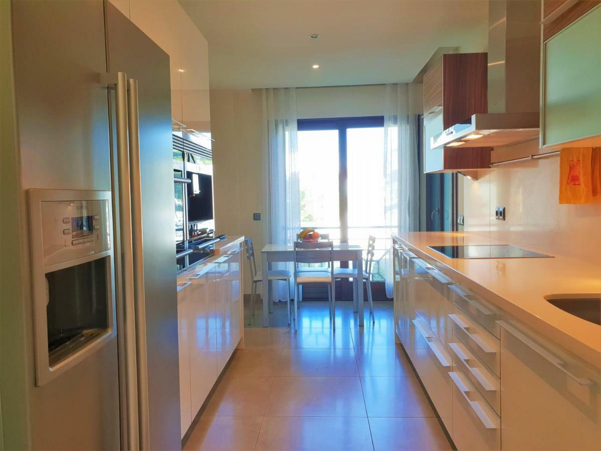 Luxury Apartment Frontal To The Sea In Estepona Doncella Beach Εξωτερικό φωτογραφία