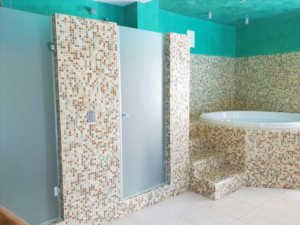 Luxury Apartment Frontal To The Sea In Estepona Doncella Beach Εξωτερικό φωτογραφία