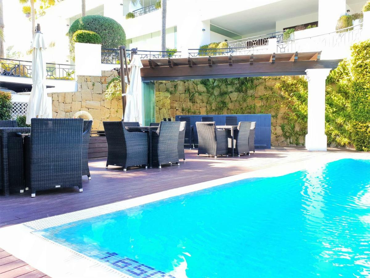 Luxury Apartment Frontal To The Sea In Estepona Doncella Beach Εξωτερικό φωτογραφία
