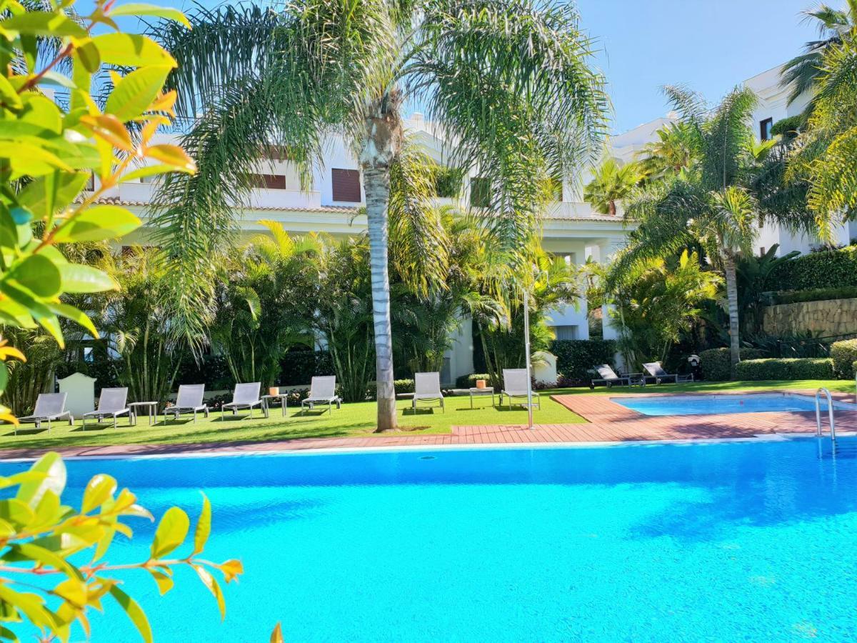Luxury Apartment Frontal To The Sea In Estepona Doncella Beach Εξωτερικό φωτογραφία