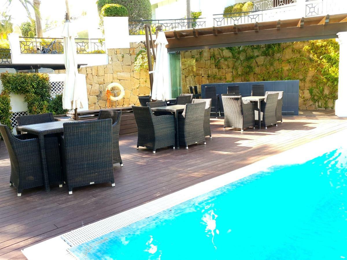 Luxury Apartment Frontal To The Sea In Estepona Doncella Beach Εξωτερικό φωτογραφία